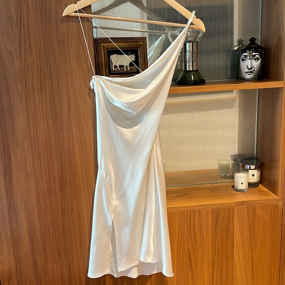 ARE YOU AM I Ninfa Silk White Mini Dress - Picture 5 of 10